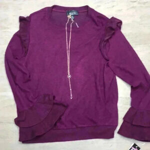 NWT Ally B magenta sweater with necklace size XL
